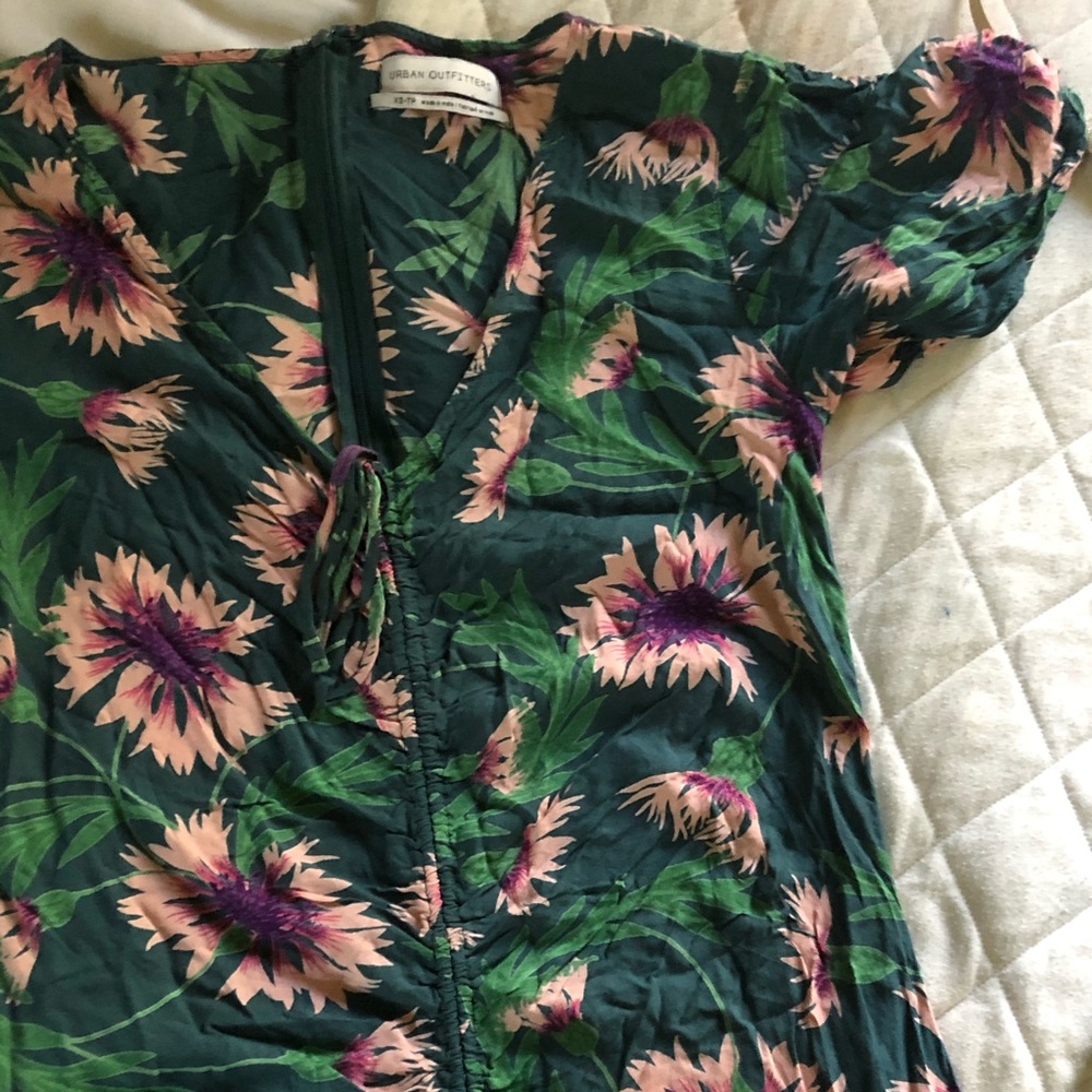 UO green floral print dress